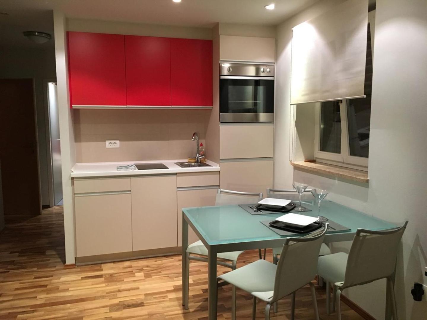 Gorgeous Biserka Apartment Near The Sea ラバック エクステリア 写真